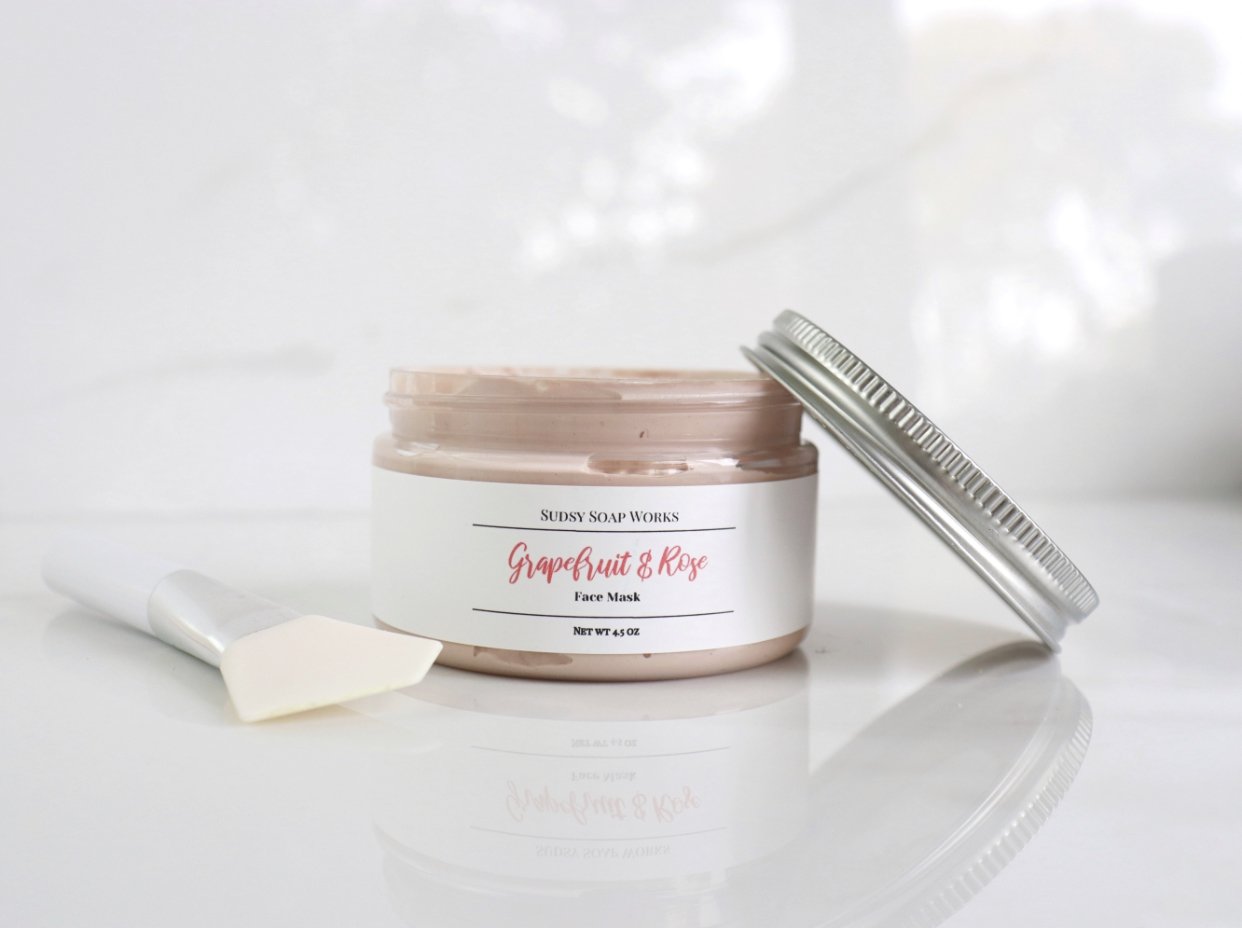 Grapefruit & Rose Clay Soufflé Mask